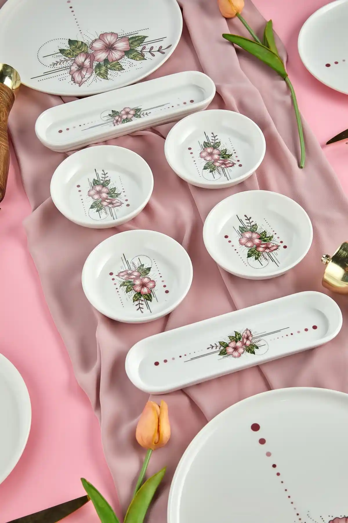 8 Kişilik Kahvaltı Takımlarıyla Dekorasyonda Şıklık ve Fonksiyonellik Rehberi