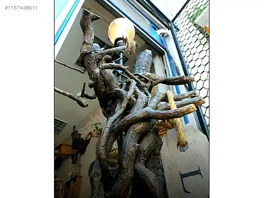 Ağaç Lambaderler ile Doğal ve Şık İç Mekan Dekorasyonu Yaratmanın Yolları