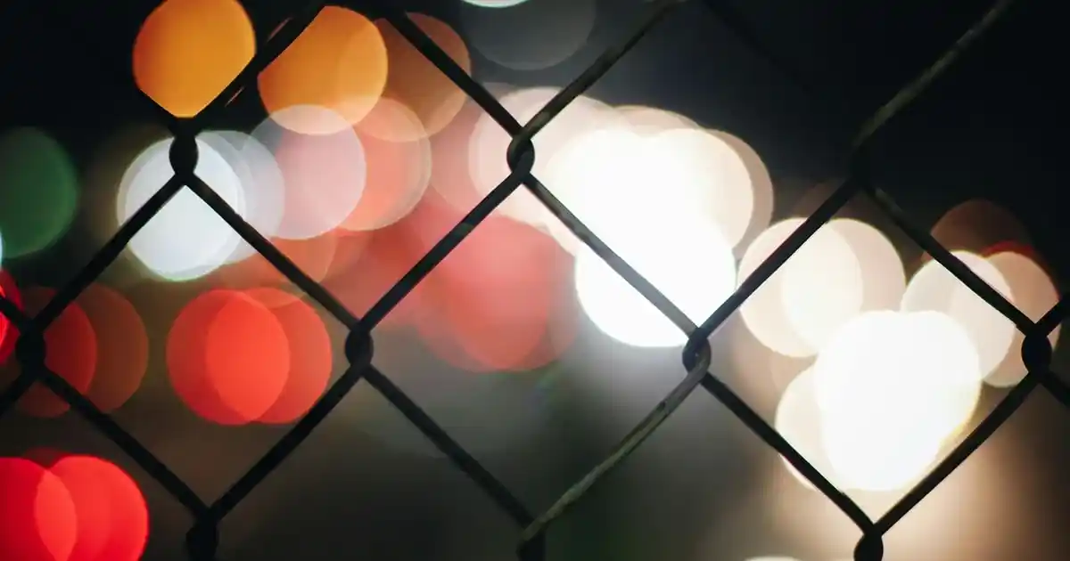 Ahşap Kahvaltı Sunum Tabağı ile Sofralarınıza Zarafet Katın ve Dekorasyonunuzu Geliştirin