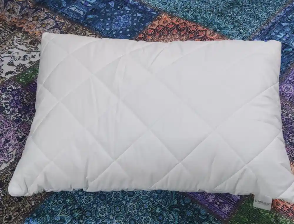 Boncuk Elyaf Yastıklar ile Dekorasyonunuzu Güncelleyin ve Konforu Artırın