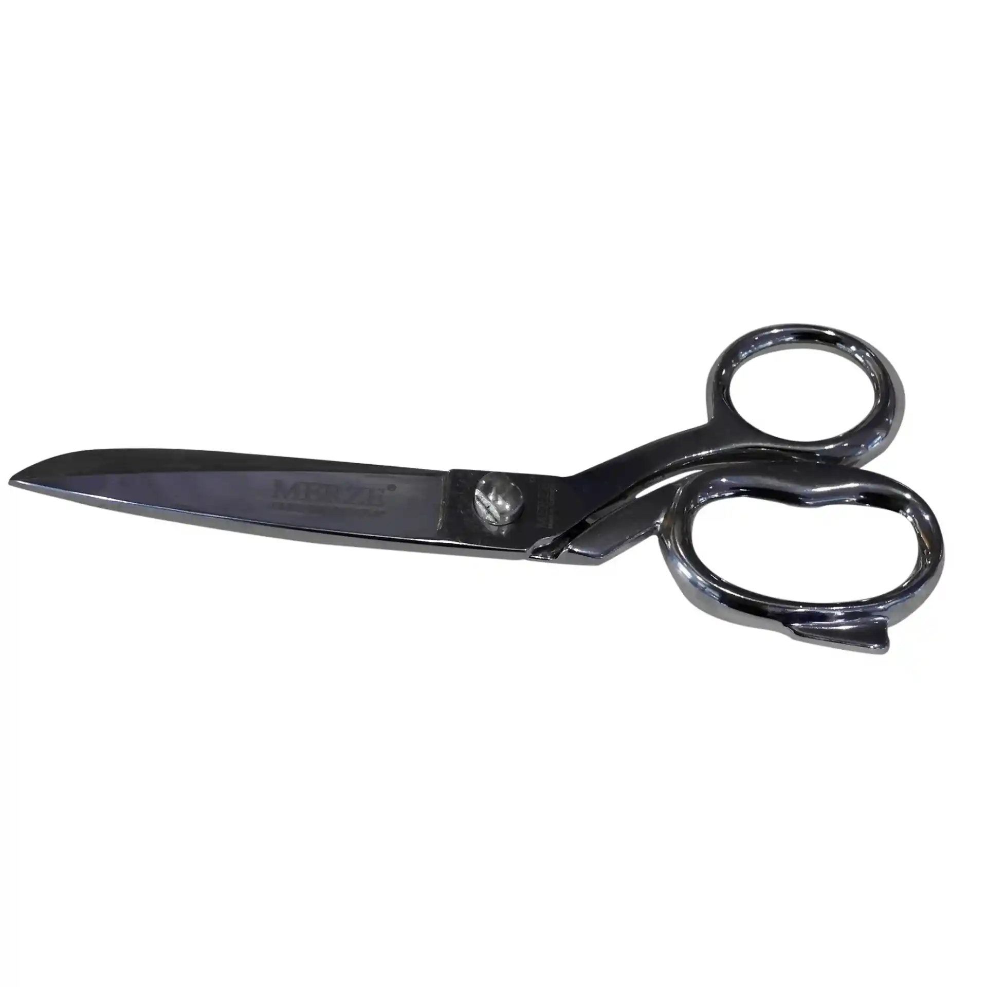 Dekorasyon İçin Uygun Kumaş Makası Seçimi ve Kullanım İpuçları