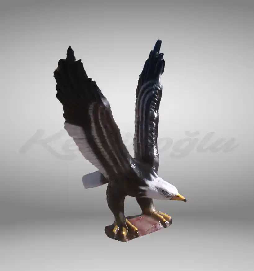 Dekorasyonda Kartal Heykeli Kullanımı: Güç ve Zarafetin Sembolü