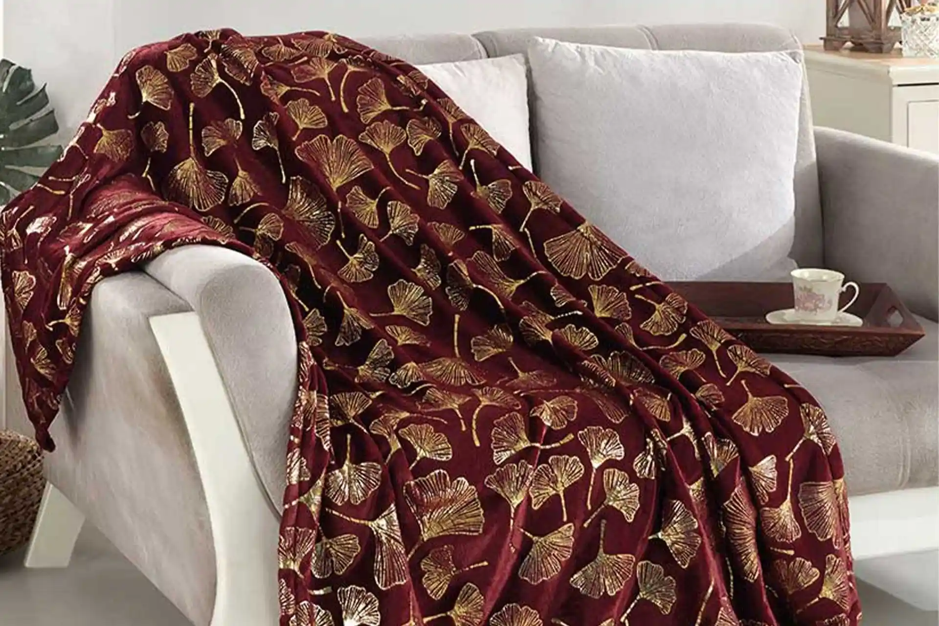 Diz Battaniyesi ile Ev Dekorasyonunda Şıklık ve Konforun Buluşması