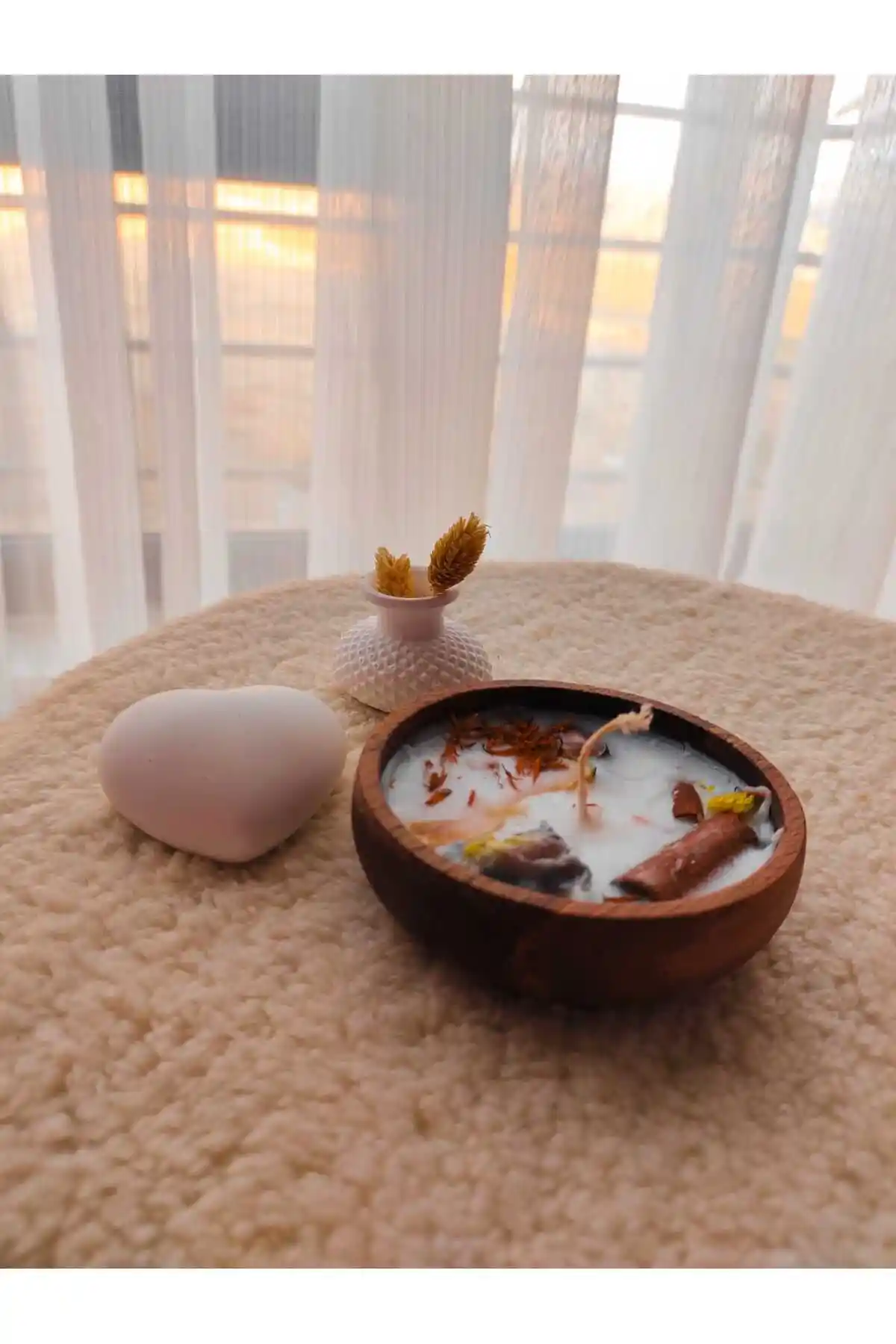 Doğal Mumlar ile Dekorasyonda Sıcaklık ve Doğallık Yaratmanın Yolları