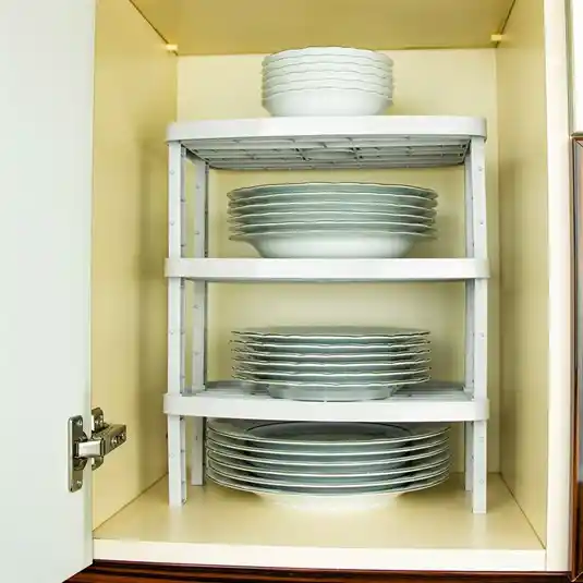 Dolap Rafları Dekorasyonda Şıklık ve İşlevsellik İçin Modern ve Pratik Çözümler