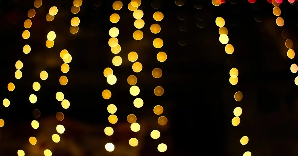 Dolaplı Tuvalet Aynası Seçimi ve Dekorasyonda Kullanım İpuçları