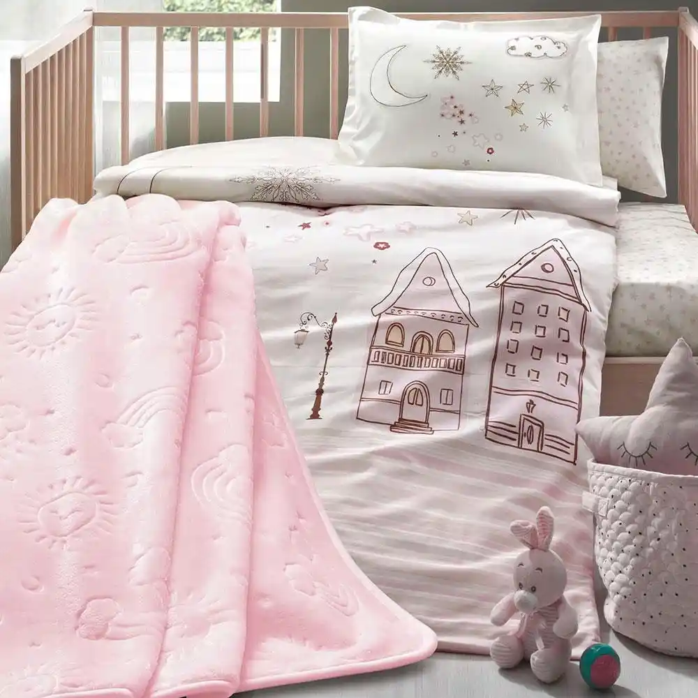 El İşi Bebek Nevresim Takımlarıyla Dekorasyonda Zarafet ve İşlevsellik Bir Arada