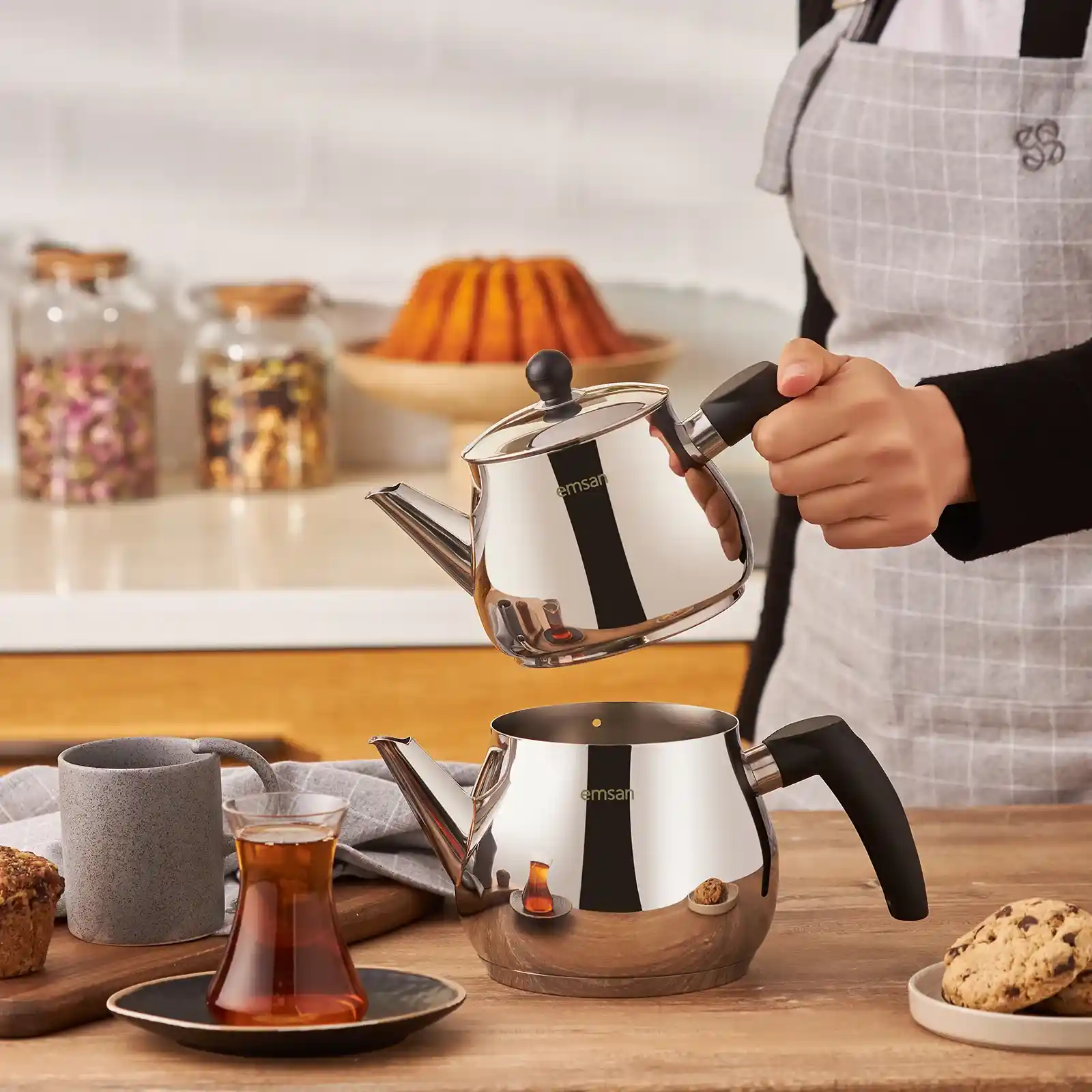 Emsan Luna Çaydanlık ile Modern ve Şık Mutfak Dekorasyonu İçin İpuçları