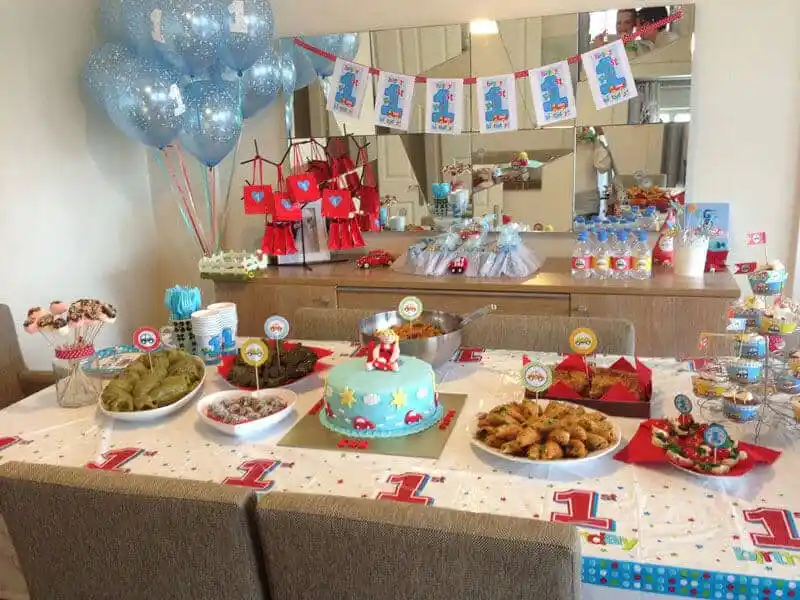 Evde Doğum Günü Kutlamaları İçin Dekorasyon ve Organizasyon Fikirleri