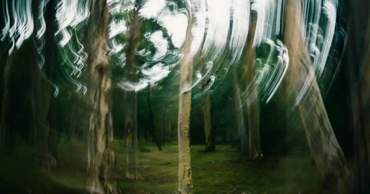 Evde Masa Lambası Yapımı: Dekorasyonun Özgün ve Ekonomik Yolu