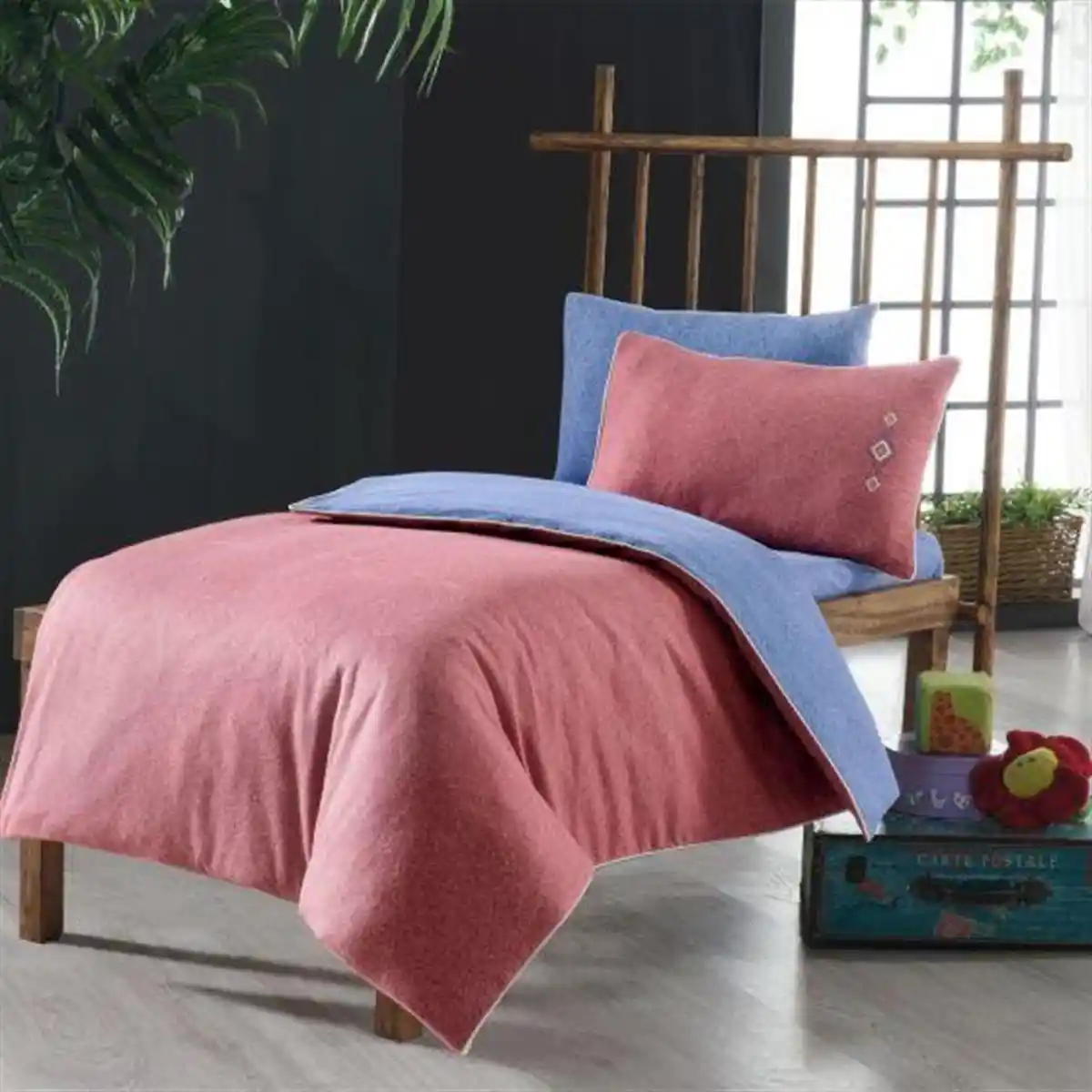 Flanel Kumaş Nevresimlerin Özellikleri ve Yatak Odası Dekorasyonundaki Avantajları