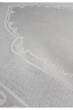 Gri Etamin Seccade Dekorasyon ve İbadet İçin Şık ve Fonksiyonel Seçenekler