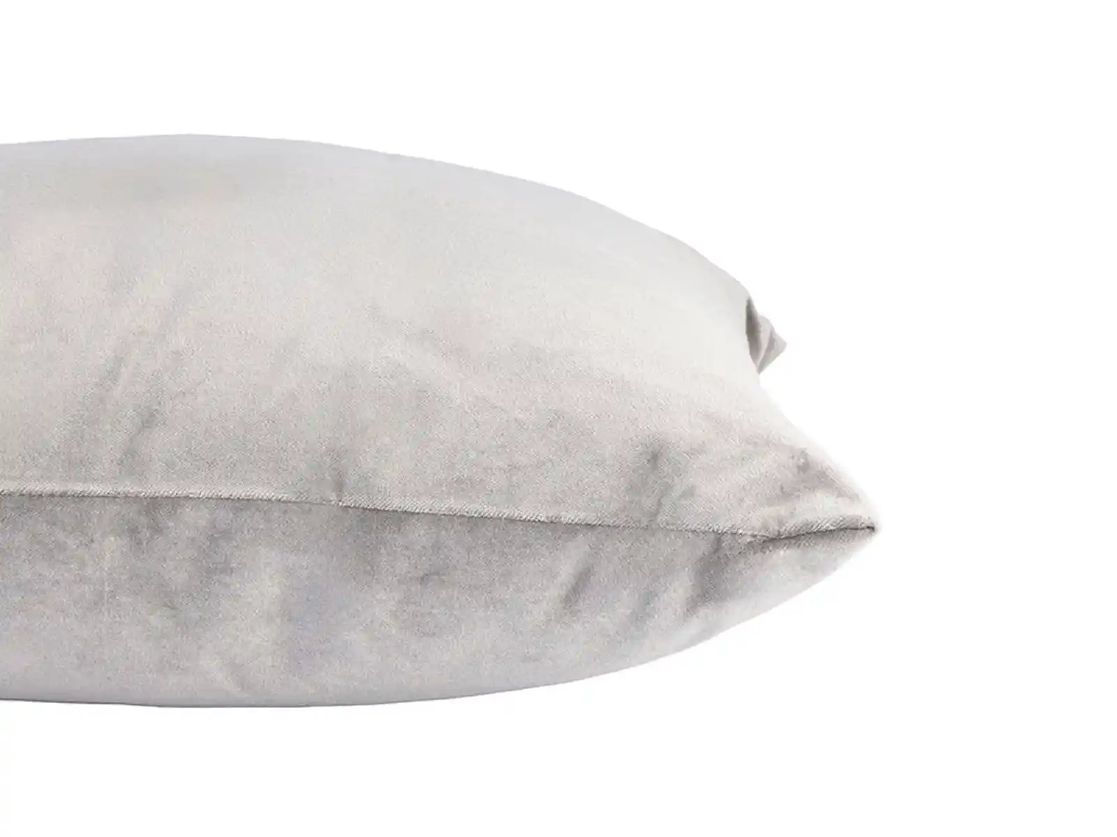 Gri Yastık Dekorasyonunda Zarafet ve Şıklık İçin Modern ve Şık Kullanım Rehberi