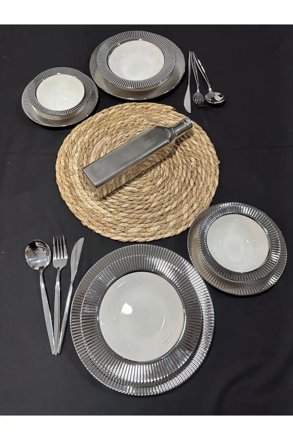 Günlük Yemek Takımlarında Estetik ve Fonksiyonellik: Dekorasyonda Şıklığın Anahtarı