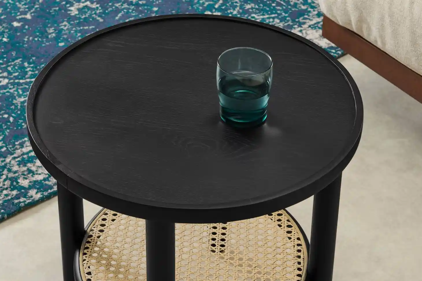 Hazeran Yan Sehpa ile Dekorasyonda Estetik ve Fonksiyonellik Sağlayan Çözümler