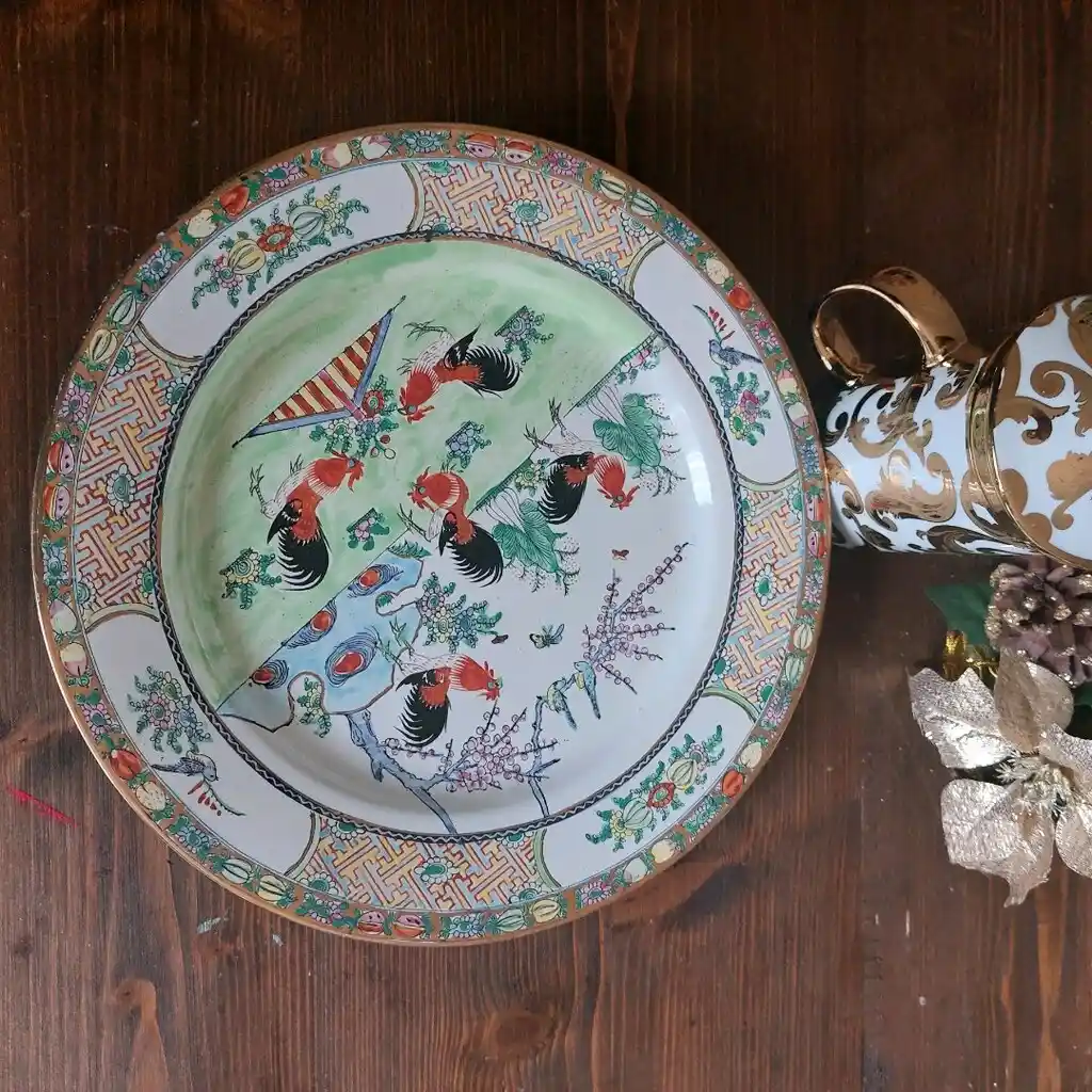 İkinci El Duvar Tabaklarıyla Evinize Şıklık Katmanın Pratik Yolları ve Dekorasyon İpuçları