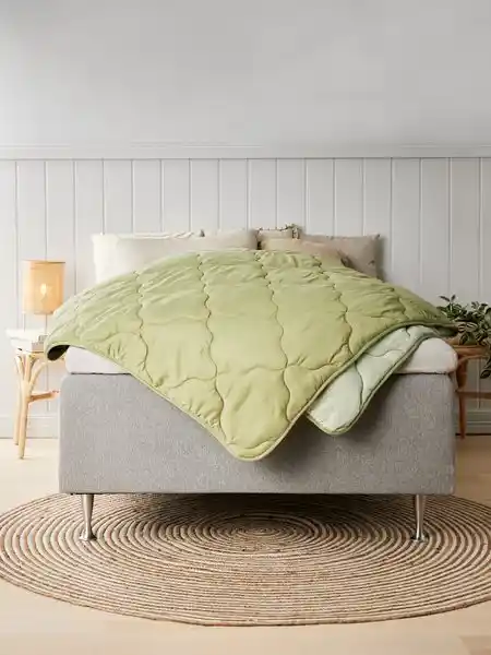 İnce Elyaf Yorgan ile Yatak Odasında Şıklık ve Konforun Mükemmel Uyumunu Yakalayın