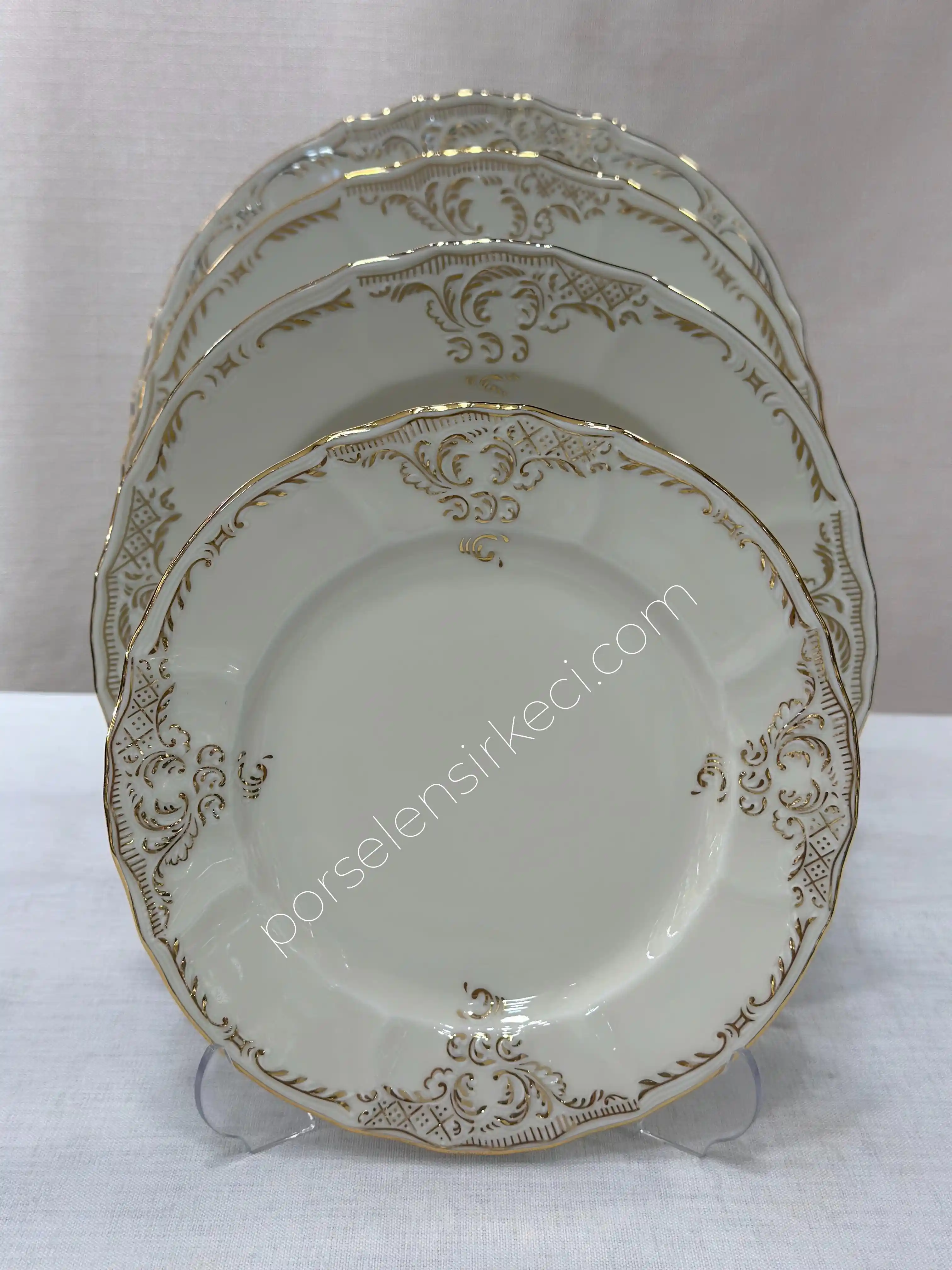 İngiliz Porselen Markaları ve Dekorasyonda Kullanım İpuçları