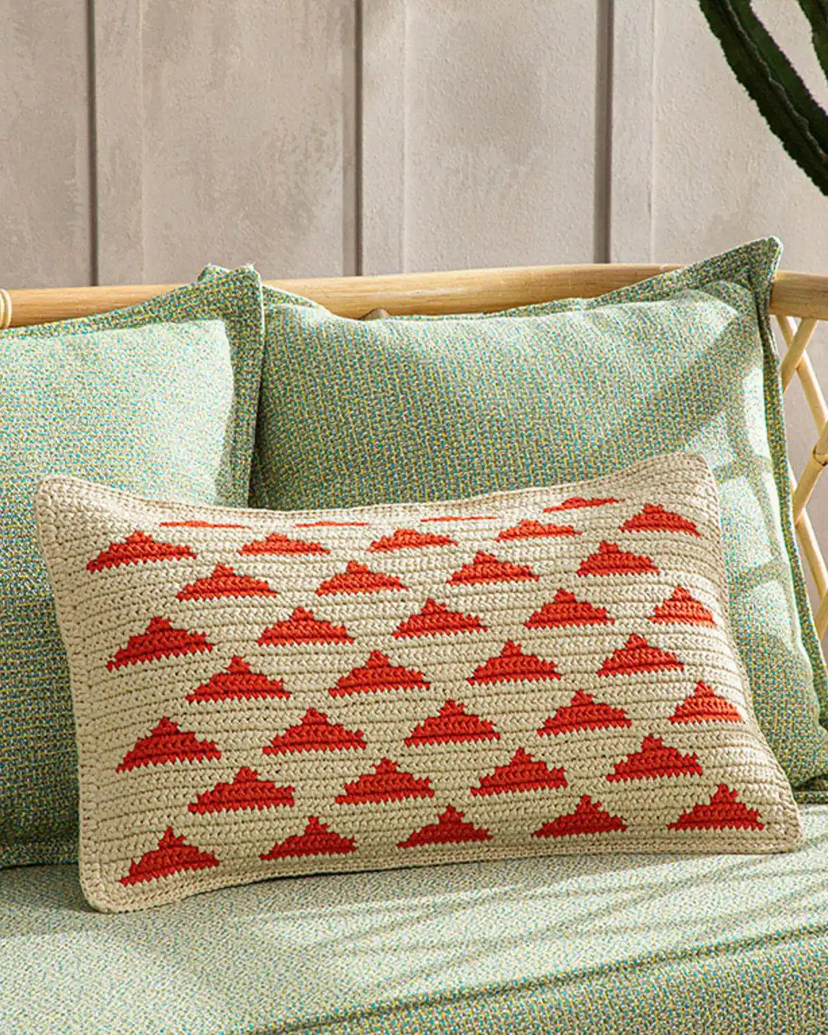 İngiliz Tarzı Dekoratif Kırlentlerle Ev Dekorasyonunuzu Zenginleştirin