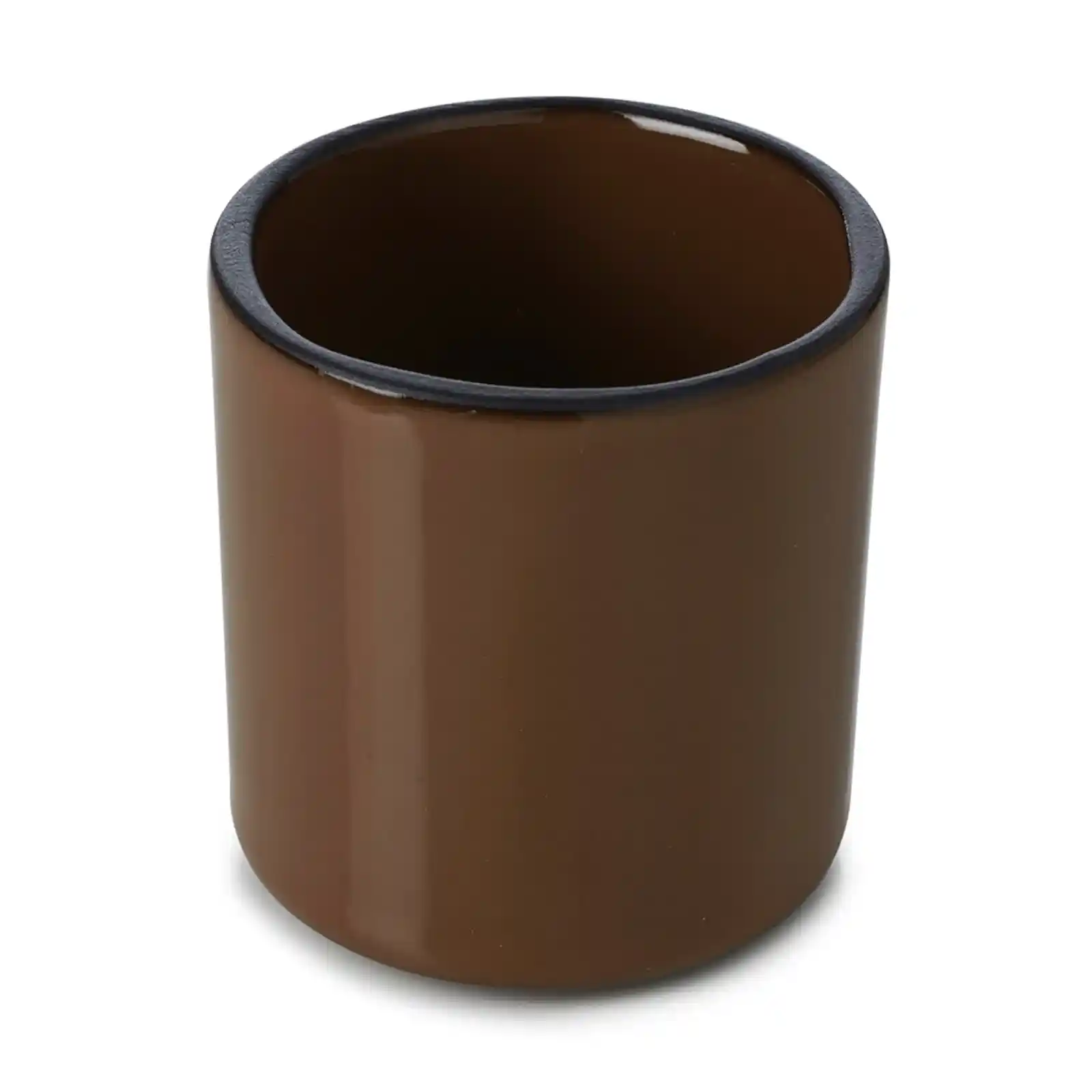 Kahverengi Kupalar ile Zarif ve Sıcak İç Mekan Dekorasyonu Yaratma Rehberi