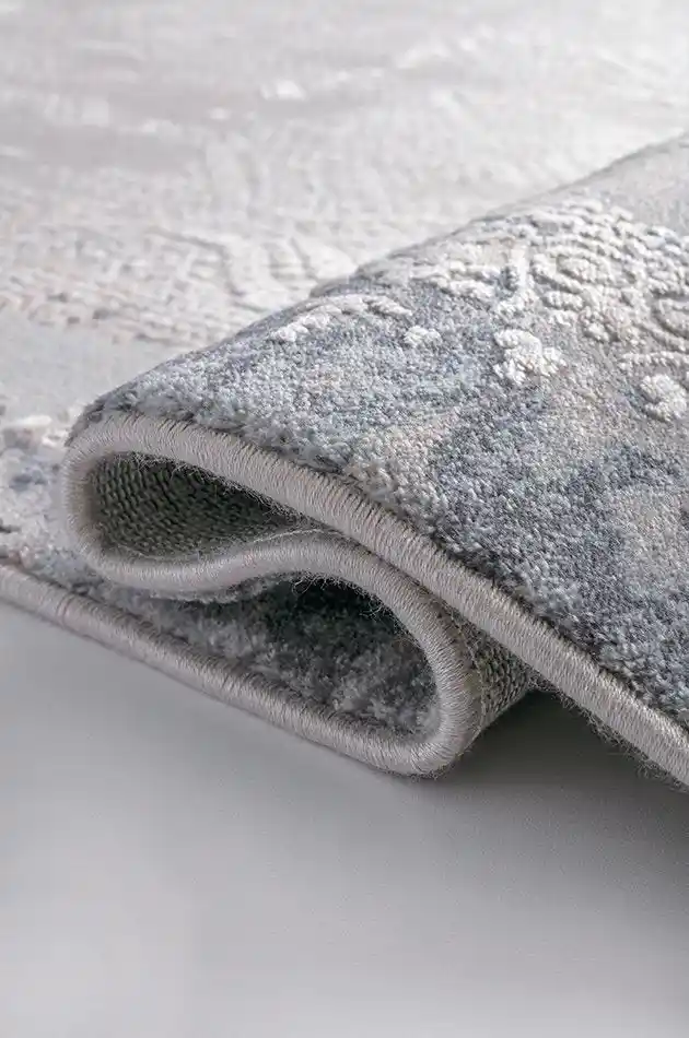 Kalın Halı ile Modern ve Şık Dekorasyon İçin İpuçları ve Avantajlar