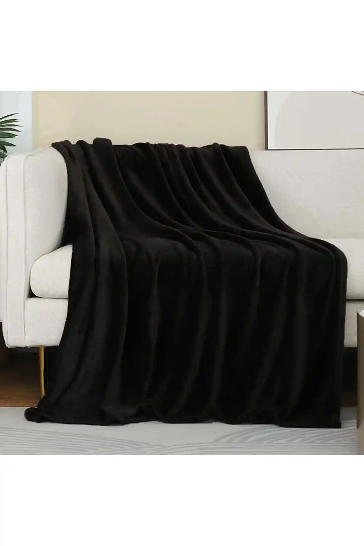 Kalın Polar Battaniyelerle Dekorasyonunuzu Sıcak ve Şık Hale Getirin