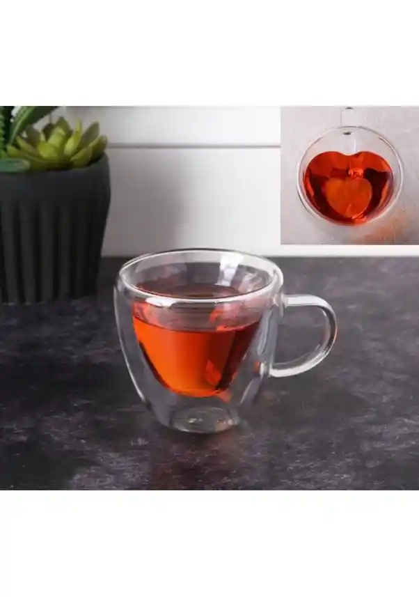 Kalpli Bardak Dekorasyonlarıyla Sevgi ve Sıcaklık Yansıtan Mekan Tasarımları