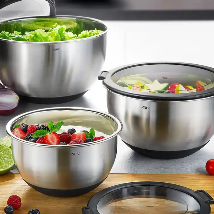 Kapaklı Salata Kaseleri ile Mutfak ve Masa Dekorasyonunda Şıklık ve İşlevsellik