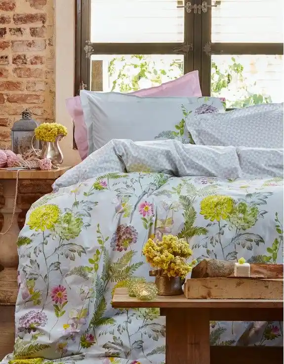 Karaca Home Duvet Takımı ile Yatak Odası Dekorasyonunuza Şıklık Katın