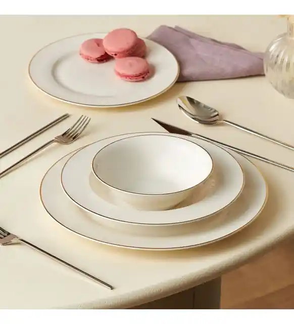 Karaca Rebeca Porselen 24 Parça 6 Kişilik Gold Detaylı Yemek Takımı