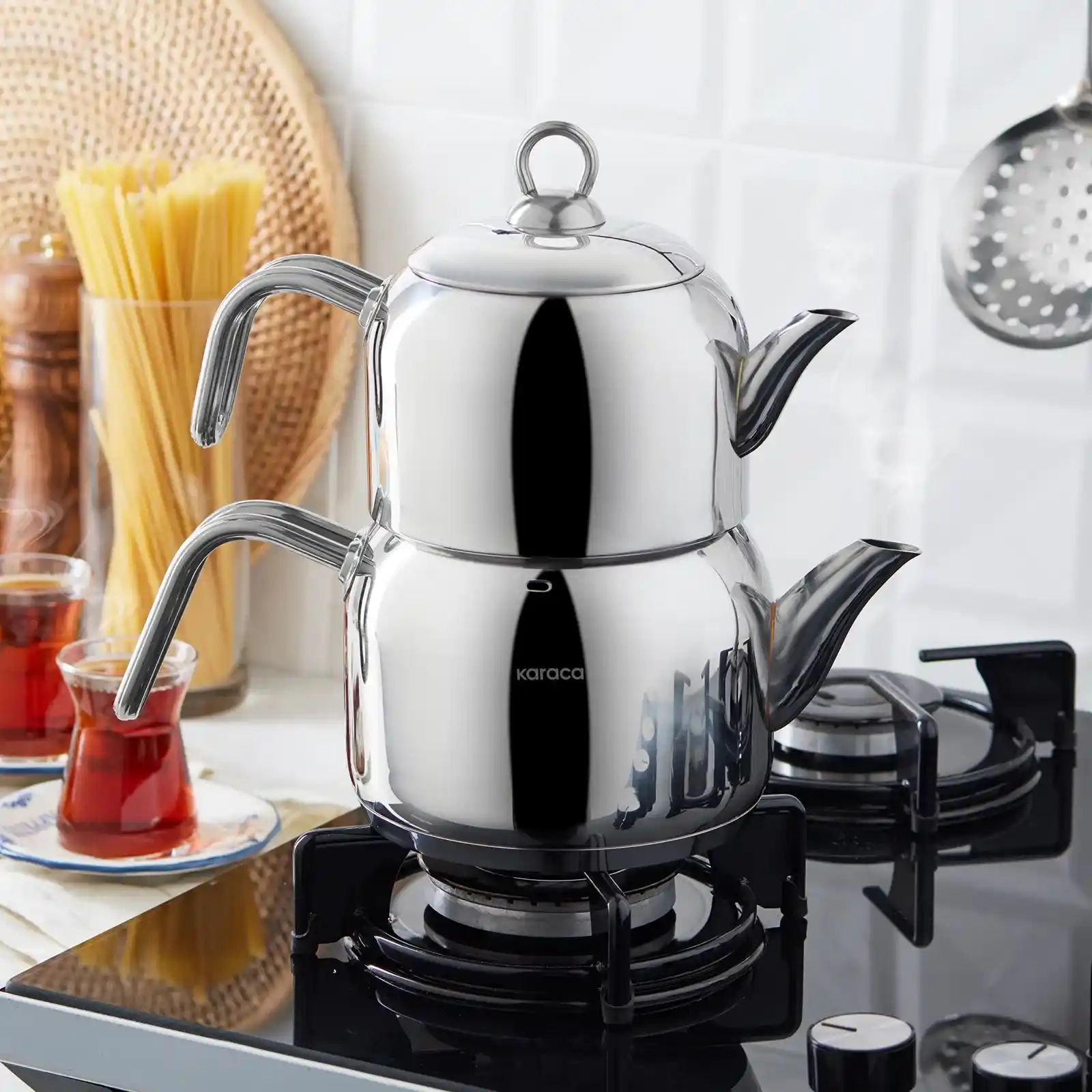 Karaca Urban Midi Çaydanlık ile Modern Mutfak Dekorasyonunda Şıklık ve Fonksiyonellik