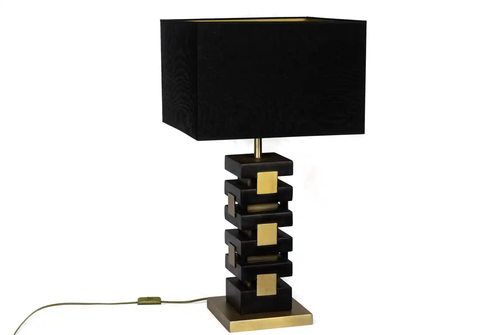 Kare Abajur ile Modern ve Şık Dekorasyon İpuçları ve Kullanım Alanları