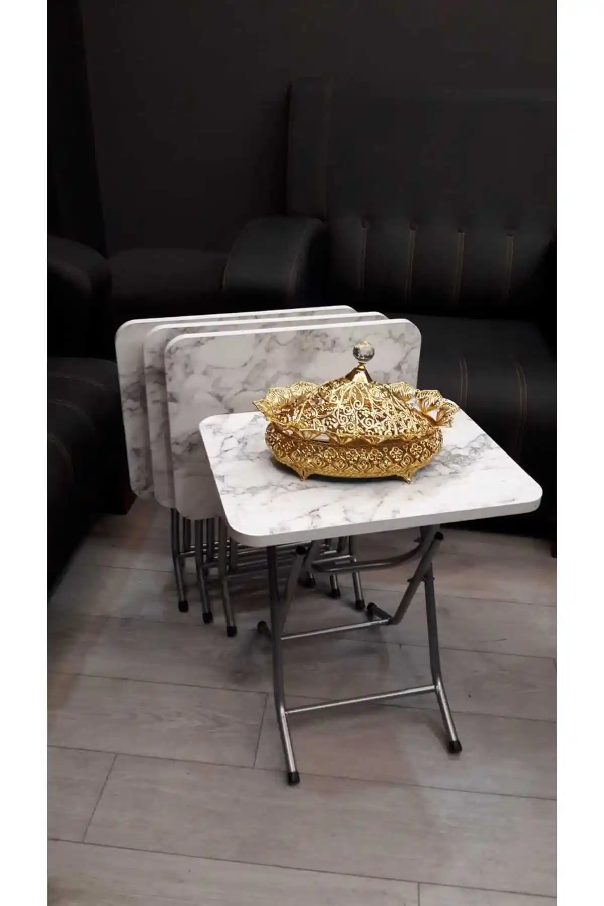 Katlanabilir Sehpa ile Dekorasyonda Pratiklik ve Estetiği Bir Arada Sağlayın