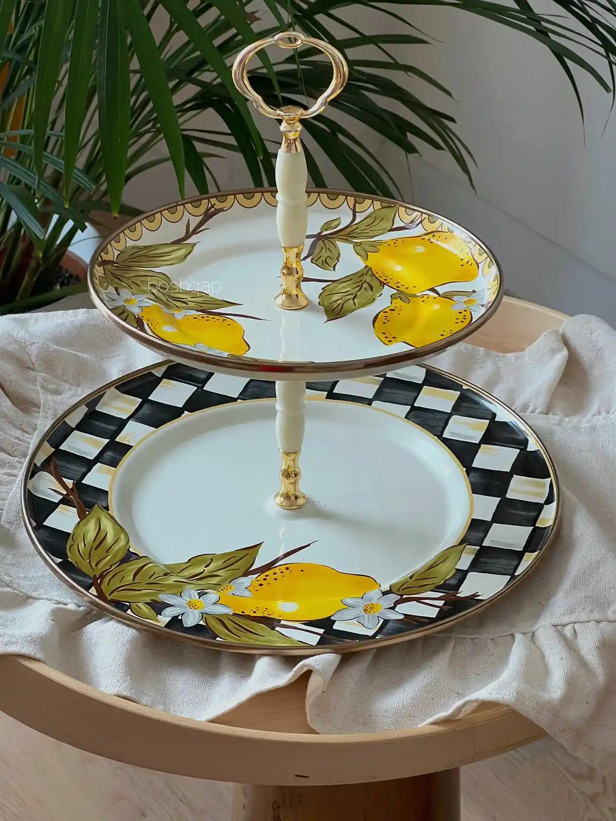 Katlı Sunumluklar ile Sofralarınıza Şıklık ve İşlevsellik Katın