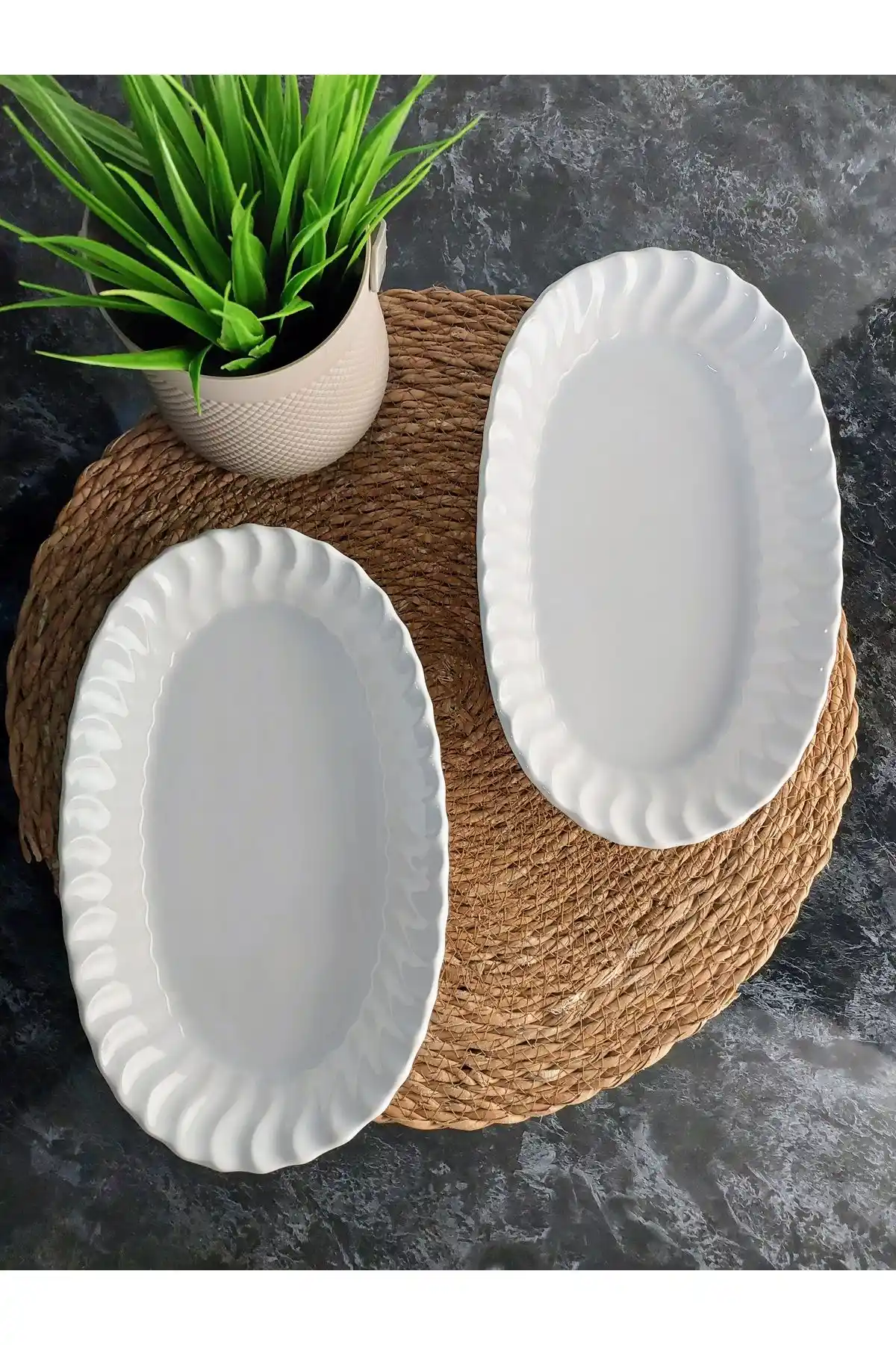 Kayık Tabak Setleri ile Sofralarınıza Estetik ve İşlevsellik Katın