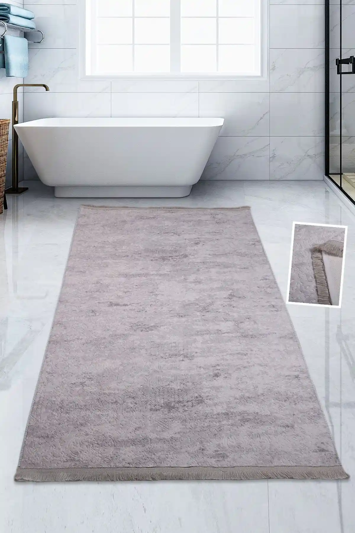 Kaymaz Tabanlı 80x150 cm Banyo Halısı Güvenlik ve Şıklık Sunar