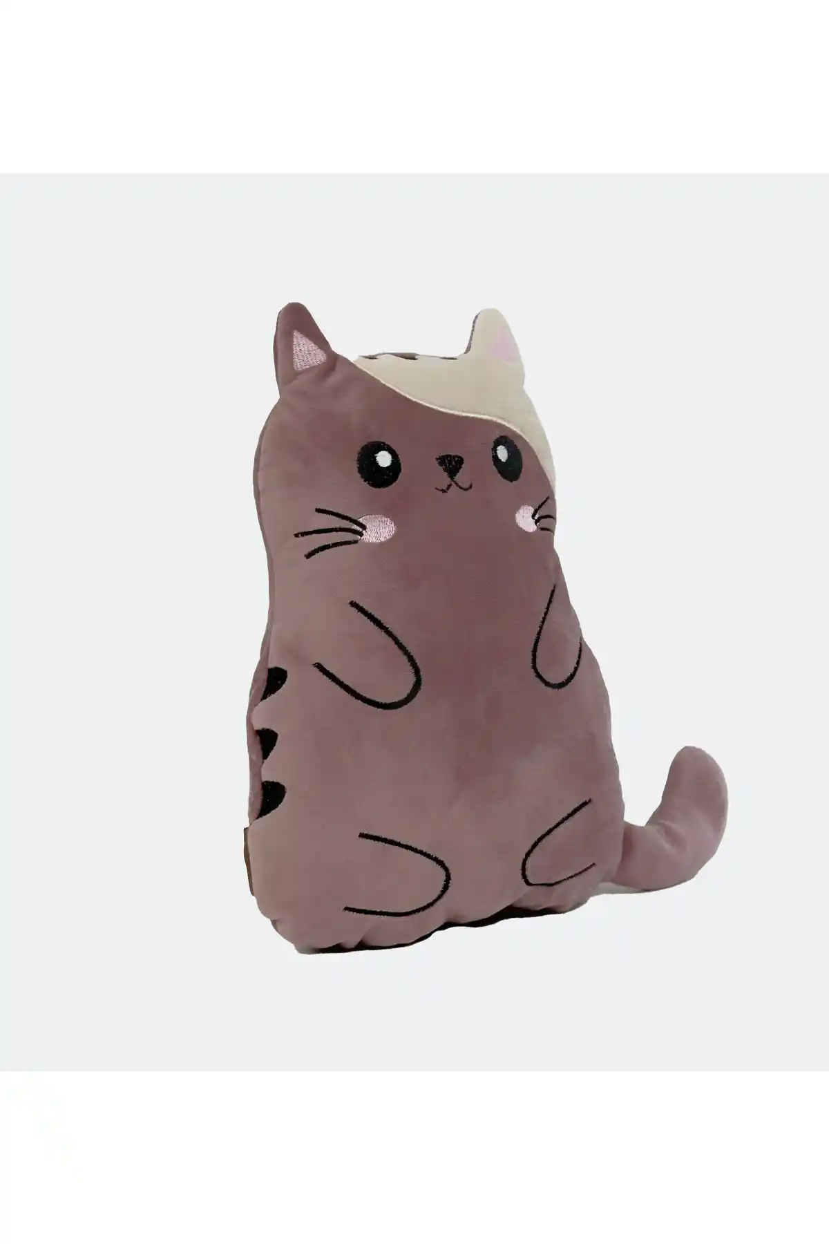 Kedi Yastıklar ile Evinize Sıcaklık ve Sevimlilik Katmanın Yolları