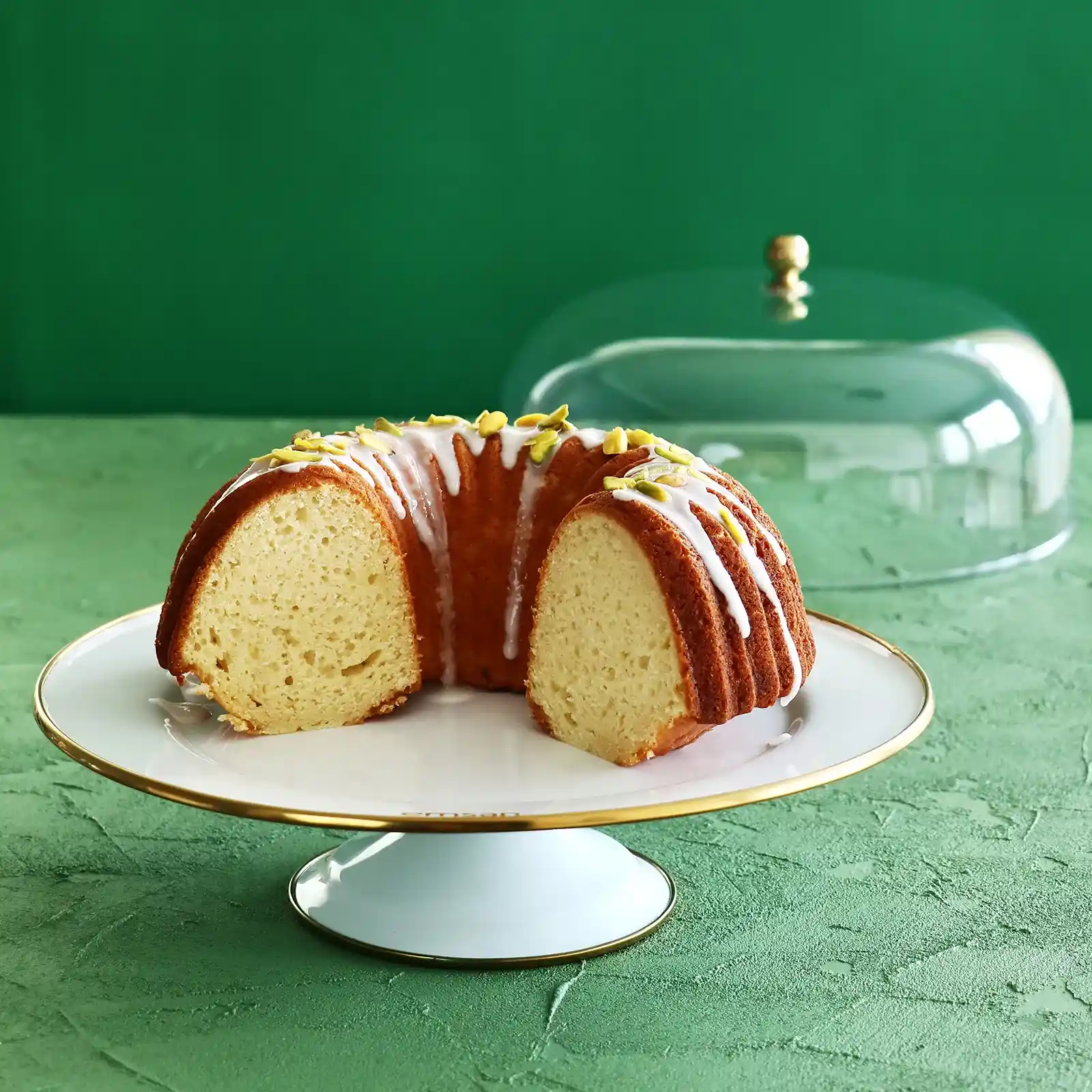 Kek Fanus Dekorasyonu: Eğlenceli ve Yaratıcı Mekan Tasarımı Trendleri