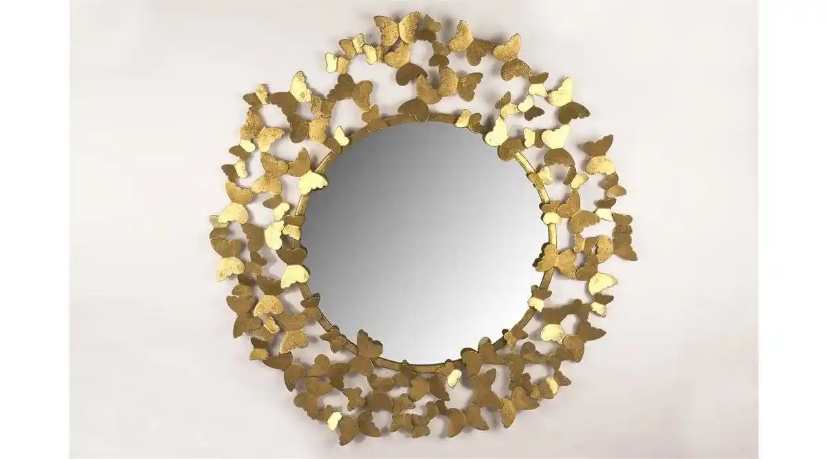 Kelebekli Aynalar ile Evinize Şıklık ve Hareket Katmanın Yolları