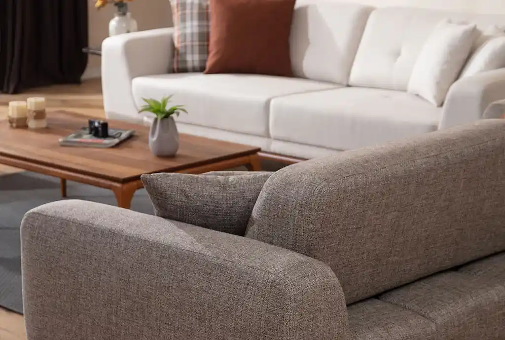 Keten Koltuk Takımıyla Dekorasyonunuzu Yenileyin: Şıklık ve Konforun Buluşması