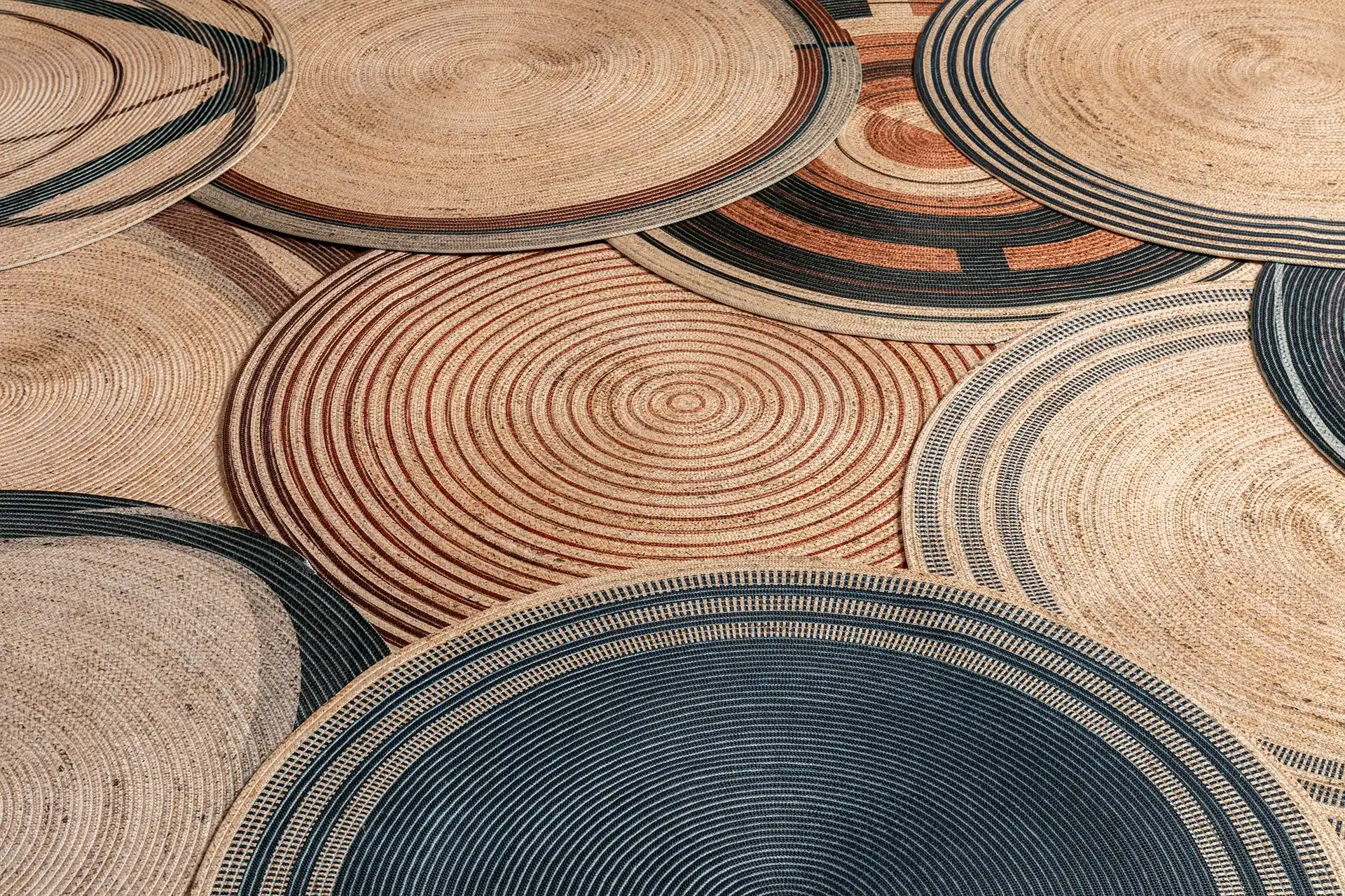 Kilim Örme Sanatıyla Dekorasyonda Zarafetin Buluşması ve Mekânlara Sıcaklık Katma