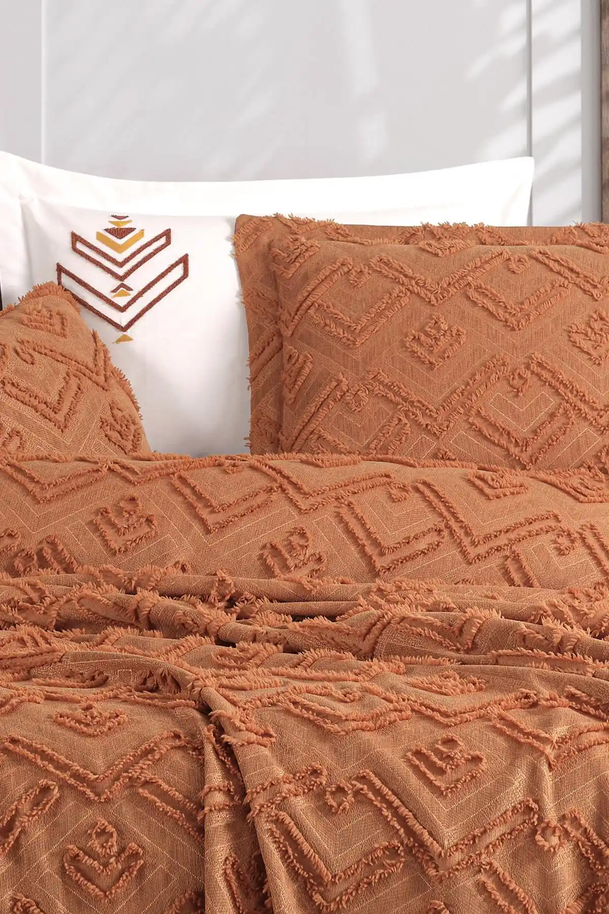 Kiremit Yatak Örtüsü ile Ev Dekorasyonunda Sıcak ve Doğal Bir Atmosfer Yaratın