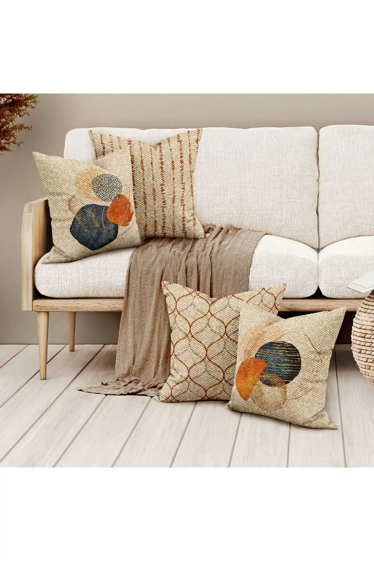 Kırlent ve Kılıf Seçimiyle Dekorasyonunuzu Zenginleştirin ve Konforu Artırın