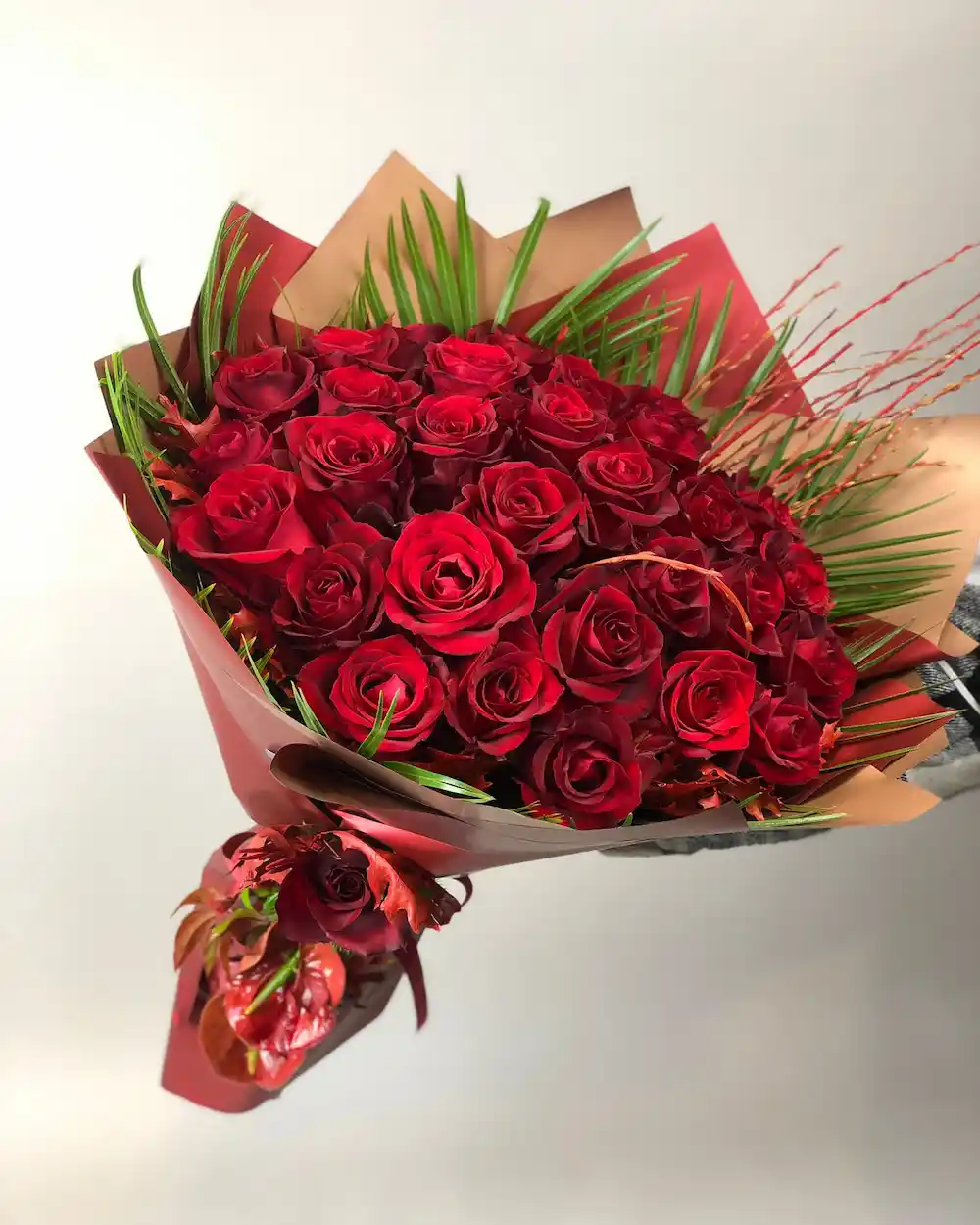 Kırmızı Buketlerin Dekorasyonda Kullanımı ve Etkileri