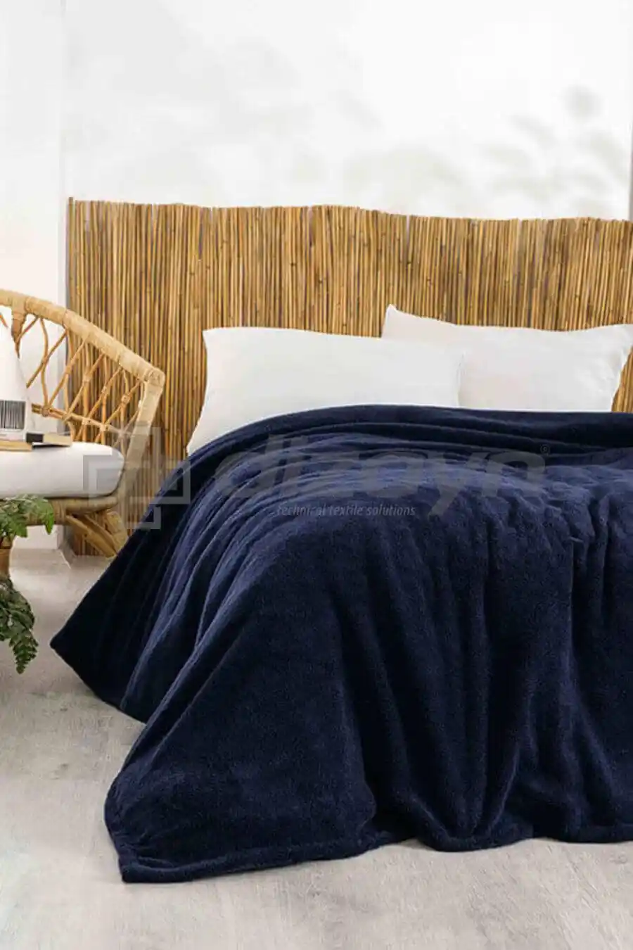 Kış Dekorasyonunda Sıcak ve Şık Bir Atmosfer Yaratmak İçin Battaniye Seçenekleri