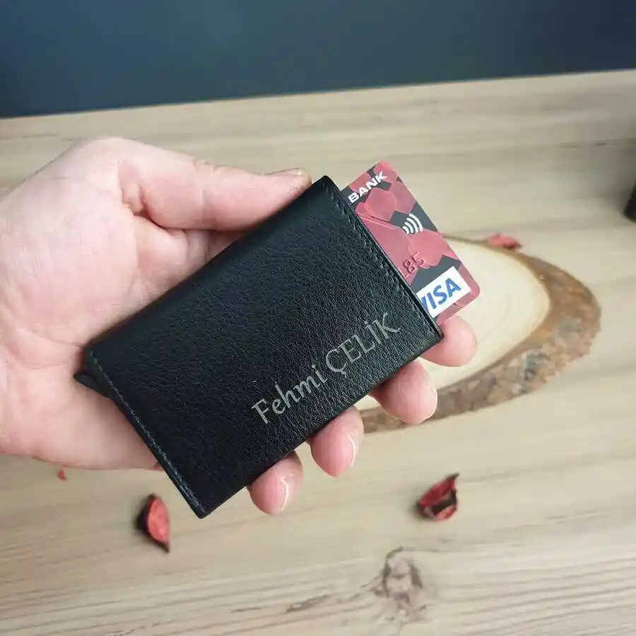 Kişiye Özel Cüzdanlar ile Dekorasyon ve Şıklık Bir Arada