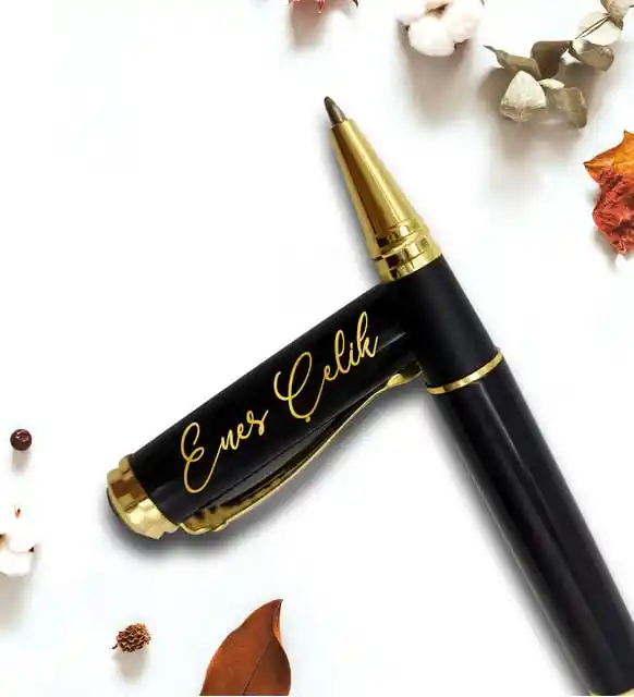 Kişiye Özel Kalemler ile Dekorasyonda Şıklık ve Anlam Yaratmanın Yolları