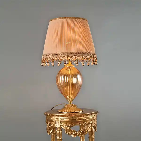 Klasik Abajur ile Evinize Zarif ve Zamansız Bir Dekorasyon Katın