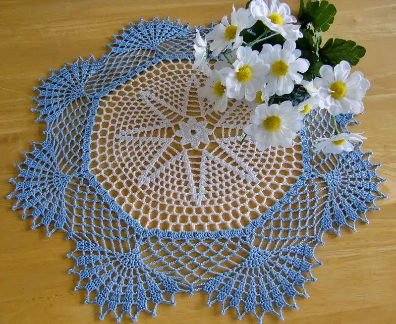 Kolay Dantel Masa Örtüsü Modelleriyle Dekorasyonda Şıklık ve Pratiklik Bir Arada