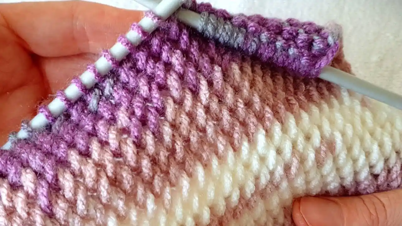 Kolay Yün Örgü Modelleriyle Ev Dekorasyonunda Sıcak ve Şık Dokunuşlar